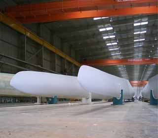 coating of wind turbine blades - power industry